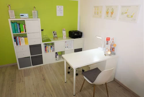 Liebscher & Bracht Praxis Regina Antes-Golda - Behandlungsraum